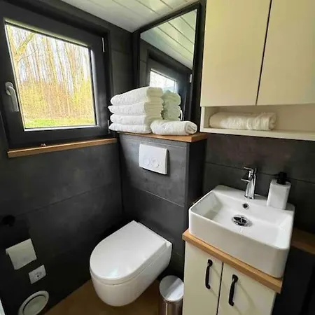*neu* Tiny-house Am Humboldtsee Nyaraló